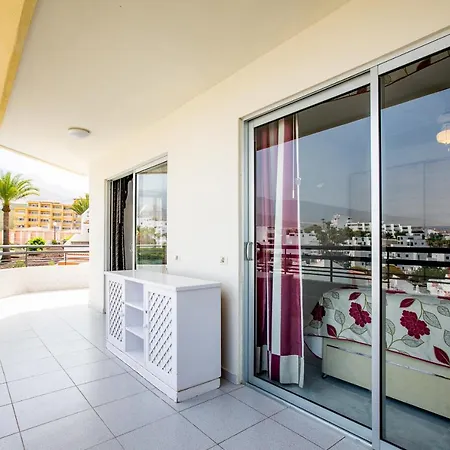 Fabulous New 2 Bedroom Apartment In Costa Adeje Exterior photo